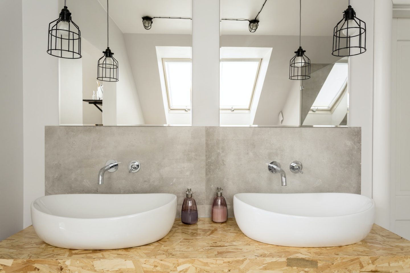 Beautiful Finishes Elevate this Earthy Bathroom